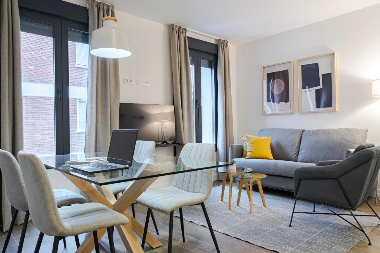 Feelathome Castilla Apartments Madrid Eksteriør bilde