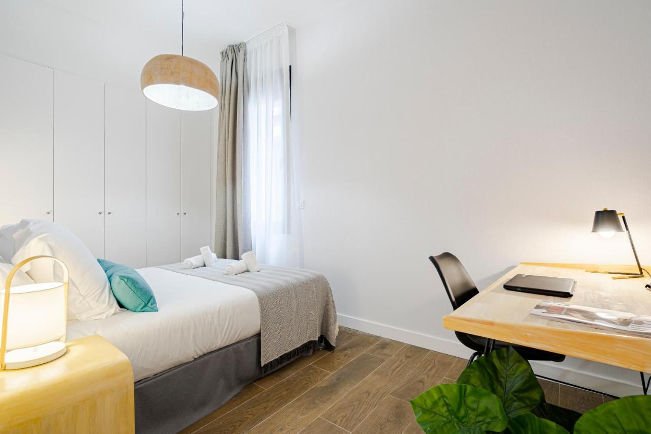 Feelathome Castilla Apartments Madrid Eksteriør bilde