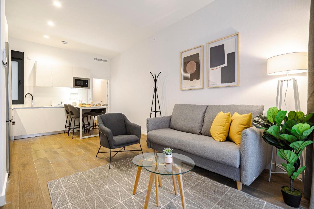 Feelathome Castilla Apartments Madrid Eksteriør bilde