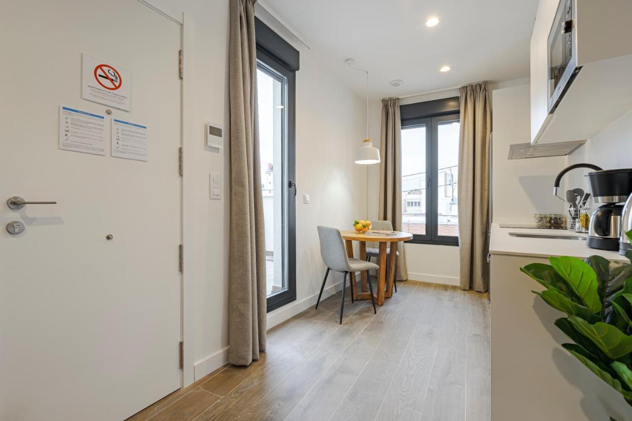Feelathome Castilla Apartments Madrid Eksteriør bilde