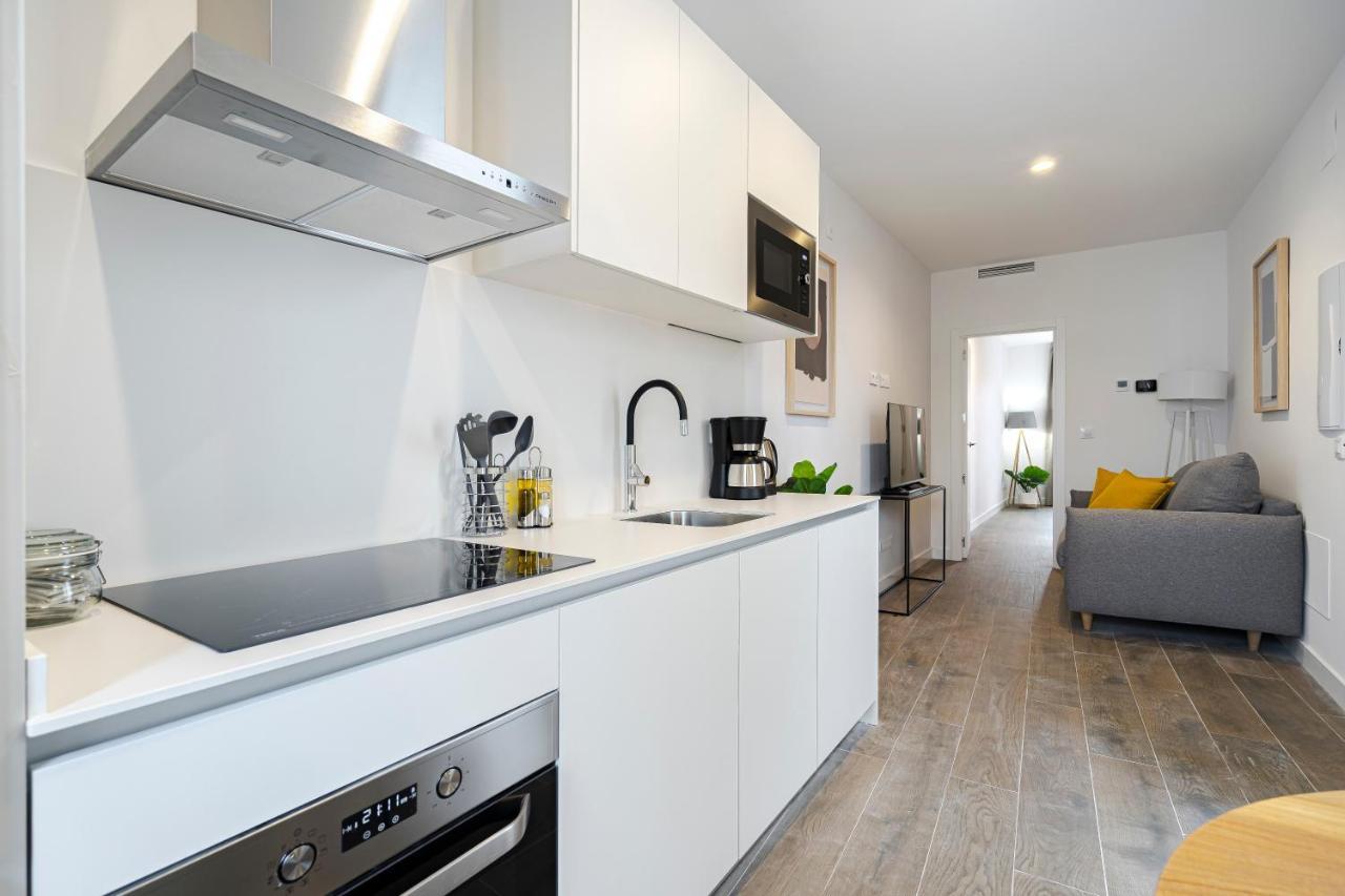 Feelathome Castilla Apartments Madrid Eksteriør bilde