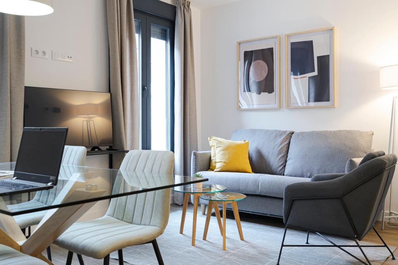 Feelathome Castilla Apartments Madrid Eksteriør bilde