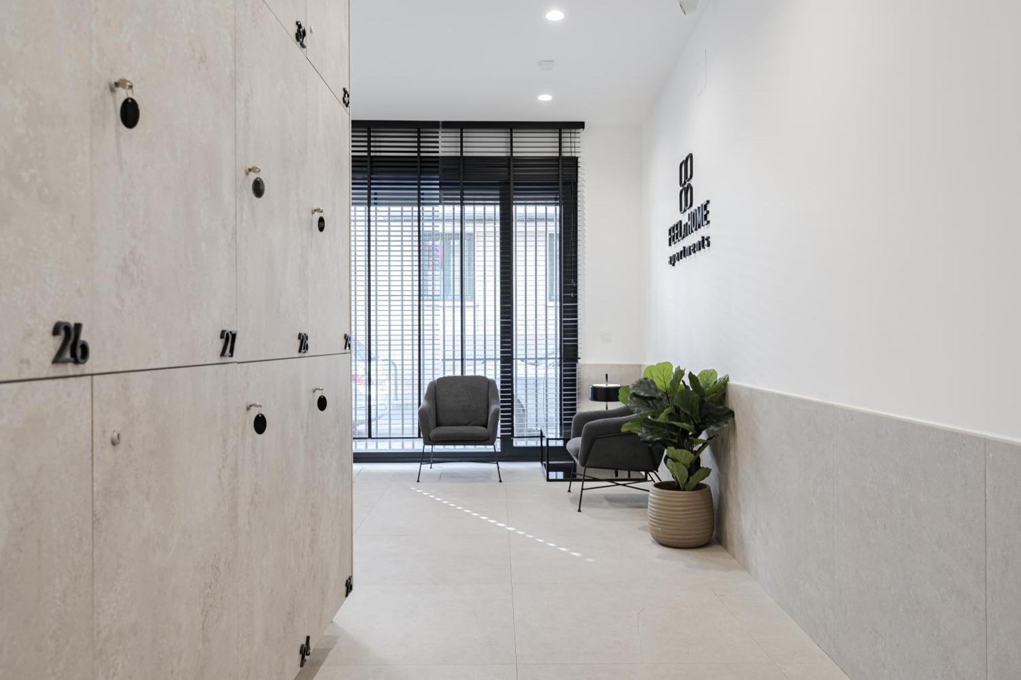 Feelathome Castilla Apartments Madrid Eksteriør bilde