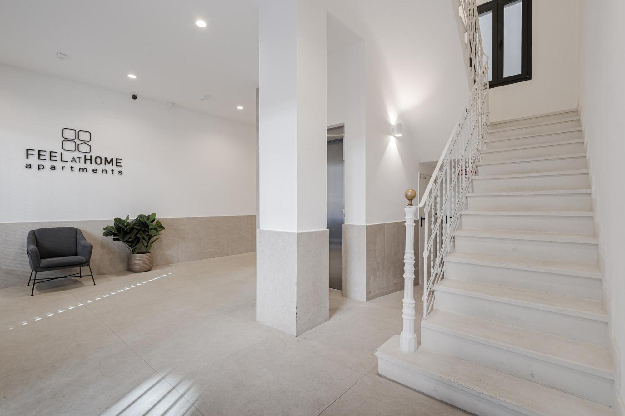 Feelathome Castilla Apartments Madrid Eksteriør bilde
