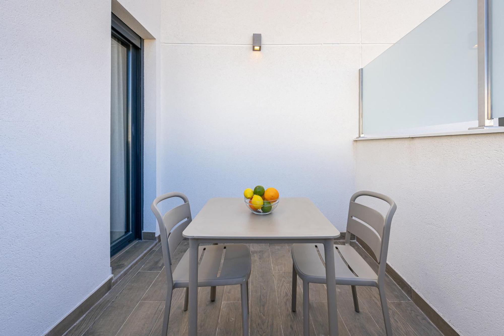 Feelathome Castilla Apartments Madrid Eksteriør bilde